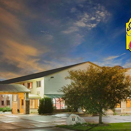 Super 8 By Wyndham Iowa Falls מראה חיצוני תמונה