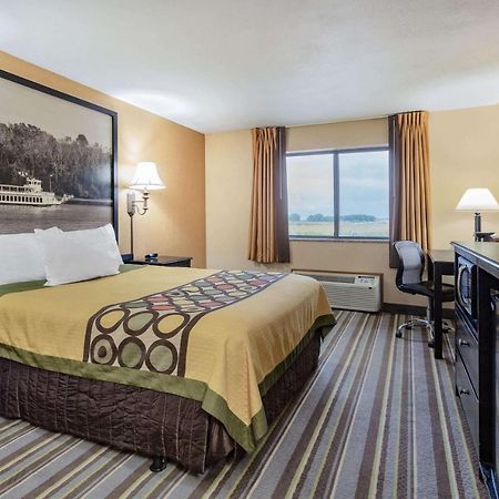 Super 8 By Wyndham Iowa Falls מראה חיצוני תמונה